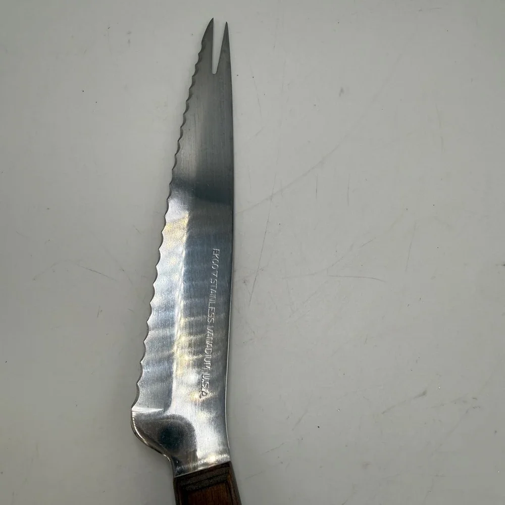 Vintage Ekco USA Flint V Stainless Vanadium Serrated Tomato Knife Wood Handle